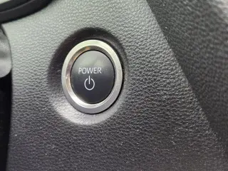 Toyota Corolla Hybrid 2024 SE 4dr Sedan