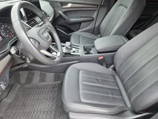 Audi Q5 2023 AWD quattro Premium 40 TFSI 4dr SUV