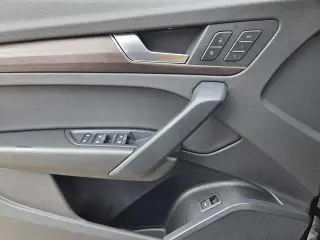 Audi Q5 2023 AWD quattro Premium 40 TFSI 4dr SUV