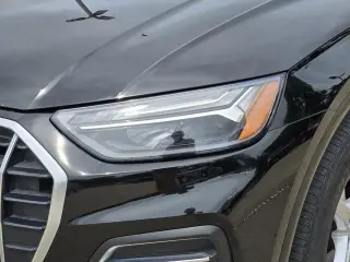 Audi Q5 2023 AWD quattro Premium 40 TFSI 4dr SUV