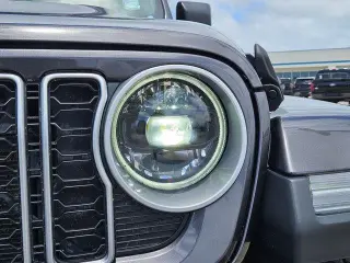 Jeep Wrangler 2025 4x4 Sahara 4dr SUV