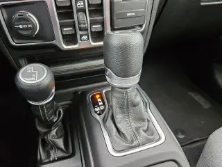 Jeep Wrangler 2025 4x4 Sahara 4dr SUV
