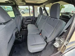Jeep Wrangler 2025 4x4 Sahara 4dr SUV