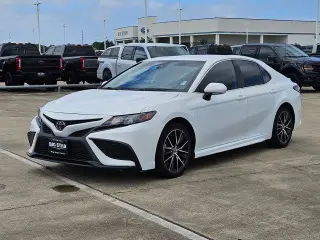 Toyota Camry 2022 SE 4dr Sedan