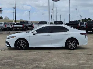 Toyota Camry 2022 SE 4dr Sedan