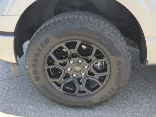 Ford F-150 2025 4x4 STX 4dr SuperCrew 5.5 ft. SB