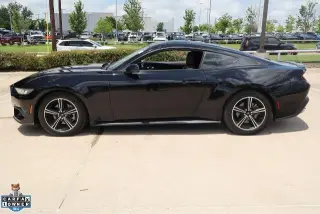 Ford Mustang 2024 EcoBoost 2dr Fastback