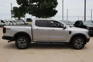 Ford Ranger 2024 4x4 Lariat 4dr SuperCrew 5.0 ft. SB