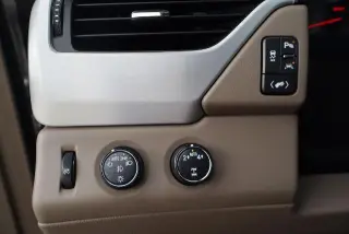 GMC Yukon XL 2019 4x4 SLT 4dr SUV