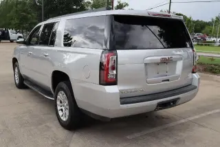 GMC Yukon XL 2019 4x4 SLT 4dr SUV