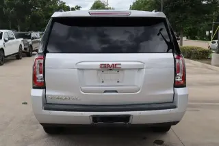 GMC Yukon XL 2019 4x4 SLT 4dr SUV