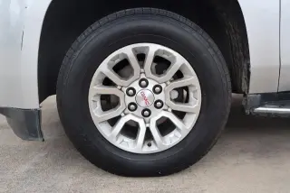 GMC Yukon XL 2019 4x4 SLT 4dr SUV
