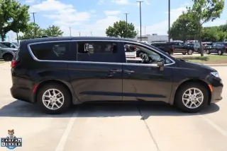 Chrysler Pacifica 2023 Touring L 4dr Mini-Van