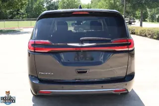 Chrysler Pacifica 2023 Touring L 4dr Mini-Van