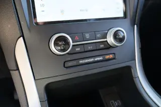 Ford Edge 2022 AWD SE 4dr Crossover