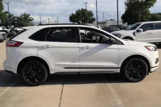 Ford Edge 2022 AWD SE 4dr Crossover