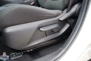 Toyota RAV4 2021 LE 4dr SUV