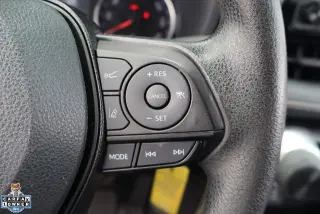 Toyota RAV4 2021 LE 4dr SUV