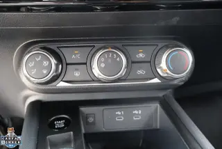 Nissan Kicks 2025 SV 4dr Crossover