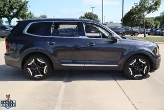 Kia Telluride 2025 S 4dr SUV