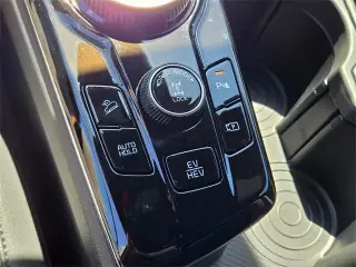 Kia Sportage Plug-In Hybrid 2024 AWD X-Line 4dr SUV
