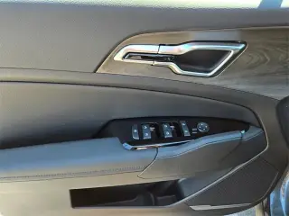 Kia Sportage Plug-In Hybrid 2024 AWD X-Line 4dr SUV