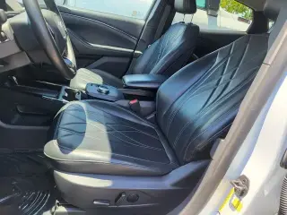 Ford Mustang Mach-E 2021 Select 4dr SUV