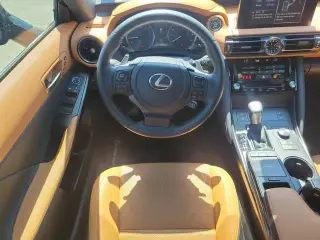 Lexus IS 300 2024 4dr Sedan