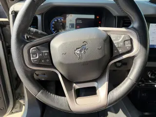 Ford Bronco 2021 4x4 Base 4dr SUV