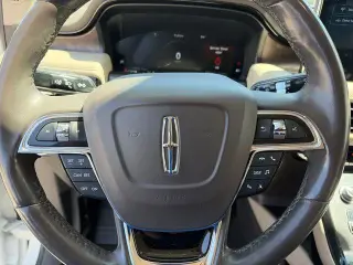 Lincoln Nautilus 2023 AWD Reserve 4dr SUV