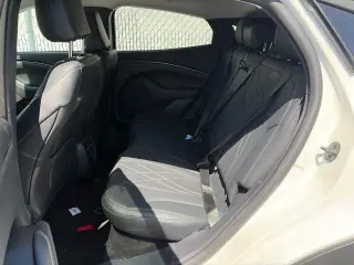 Ford Mustang Mach-E 2025 Select 4dr SUV