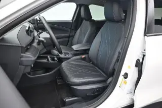 Ford Mustang Mach-E 2025 Select 4dr SUV