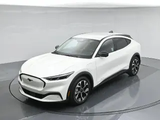 Ford Mustang Mach-E 2025 Select 4dr SUV