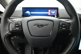 Ford Mustang Mach-E 2025 Select 4dr SUV