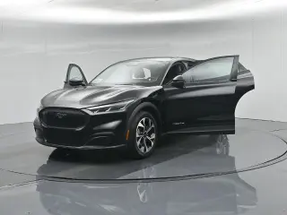 Ford Mustang Mach-E 2025 Select 4dr SUV