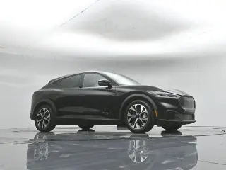 Ford Mustang Mach-E 2025 Select 4dr SUV