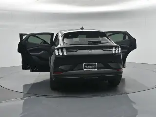 Ford Mustang Mach-E 2025 Select 4dr SUV