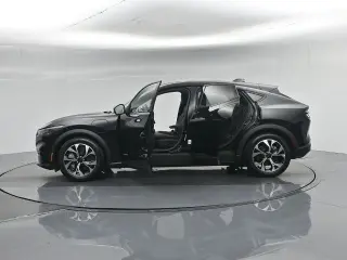 Ford Mustang Mach-E 2025 Select 4dr SUV