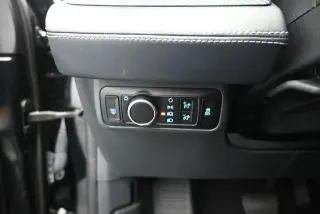 Ford Mustang Mach-E 2025 Select 4dr SUV