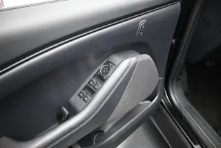 Ford Mustang Mach-E 2025 Select 4dr SUV
