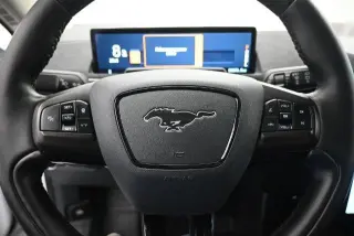 Ford Mustang Mach-E 2022 Premium 4dr SUV