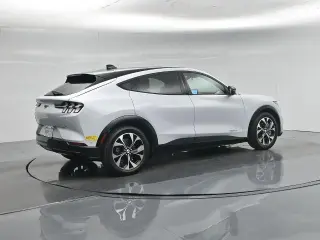 Ford Mustang Mach-E 2022 Premium 4dr SUV