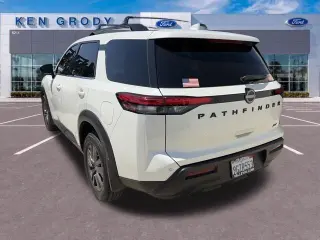 Nissan Pathfinder 2023 SV 4dr SUV