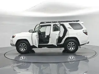 Toyota 4Runner 2022 4x4 TRD Off-Road 4dr SUV