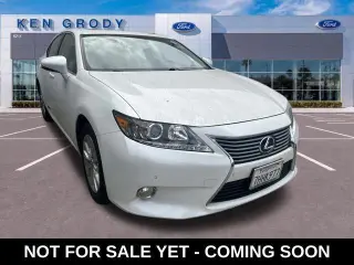 Lexus ES 300h 2014 4dr Sedan