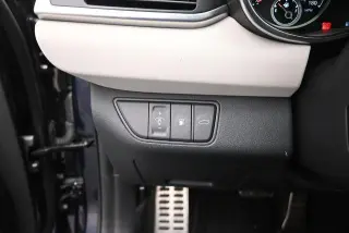 Genesis G70 2023 3.3T Standard 4dr Sedan
