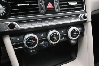 Genesis G70 2023 3.3T Standard 4dr Sedan