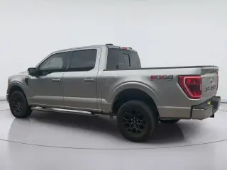 Ford F-150 2021 4x4 XL 4dr SuperCrew 5.5 ft. SB
