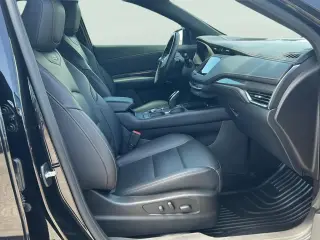 Cadillac XT4 2022 4x4 Sport 4dr Crossover