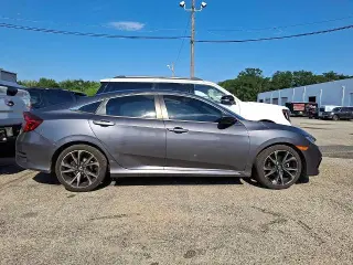 Honda Civic 2019 Sport 4dr Sedan CVT